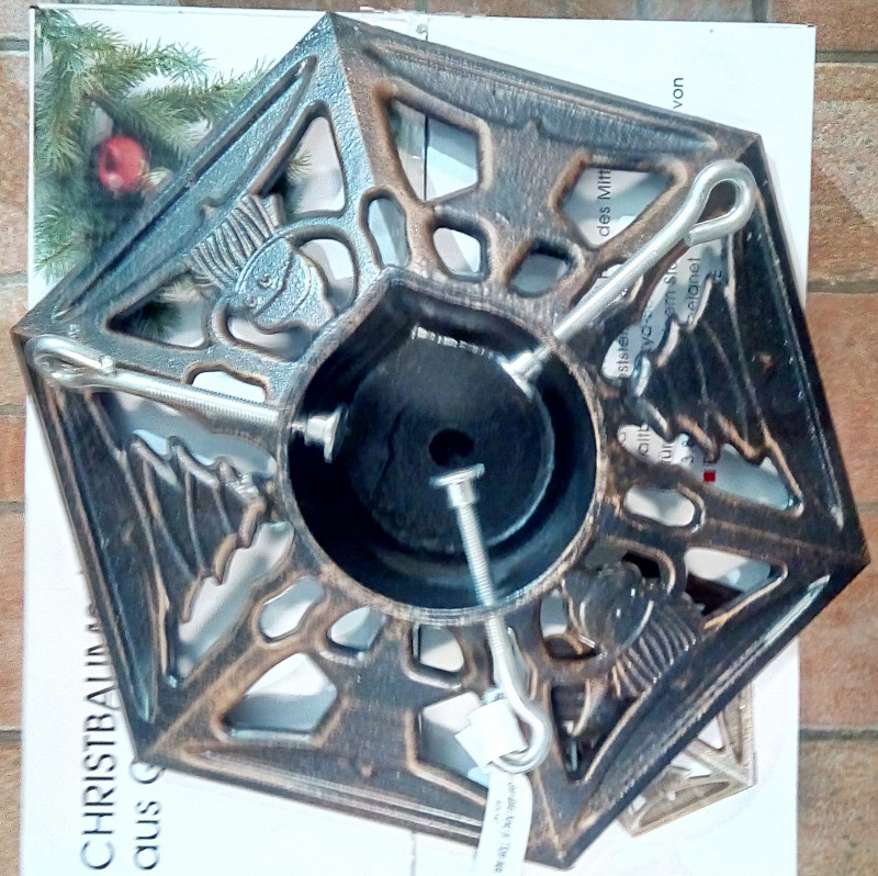 Vianočný stojan 20.05.960.0 - liatinový,bronz